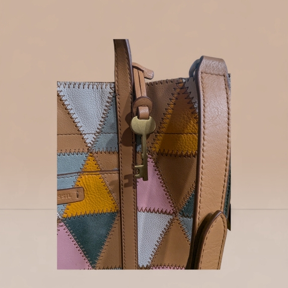 👜 Fossil Patchwork Leather Tote Satchel Crossbody - Picture 9 of 13